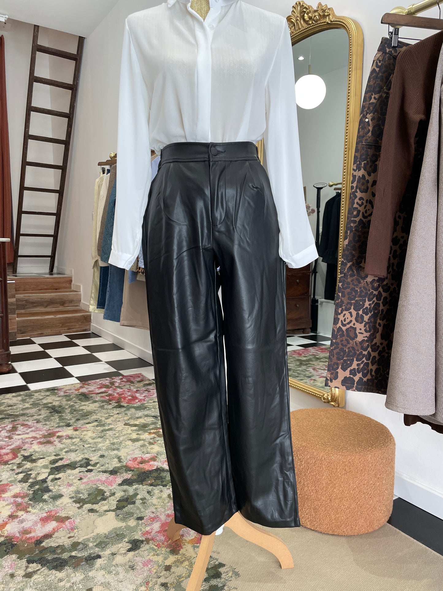 Pantalon simili cuir